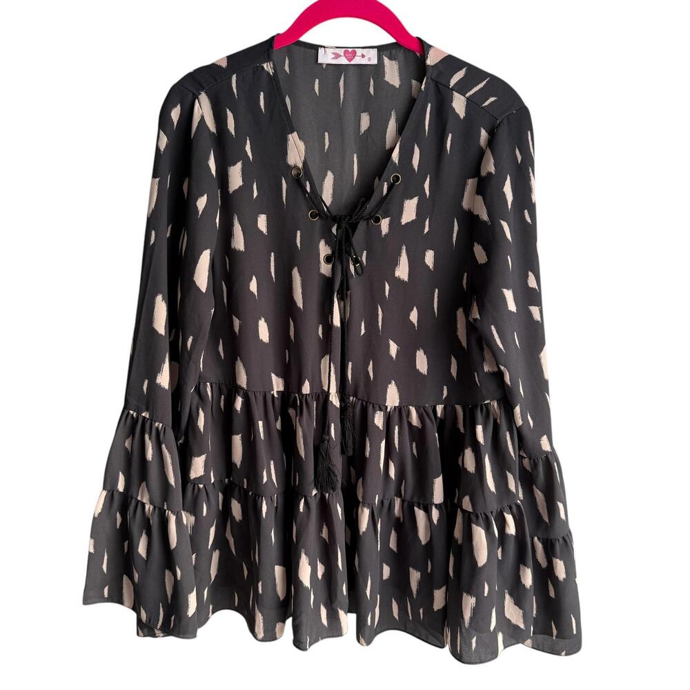 BUDDY LOVE Charcoal and Pink‎ V-Neck Wide Ruffled Sleeve Ladies Blouse, M